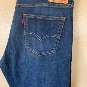 Men’s Straight Leg Levis